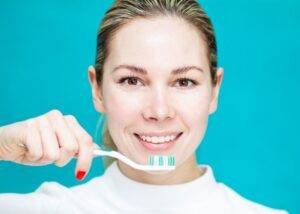 how to get rid of stains on teeth, yellow stains on teeth, remove stains from teeth, bad yellow teeth, dental clinic near me