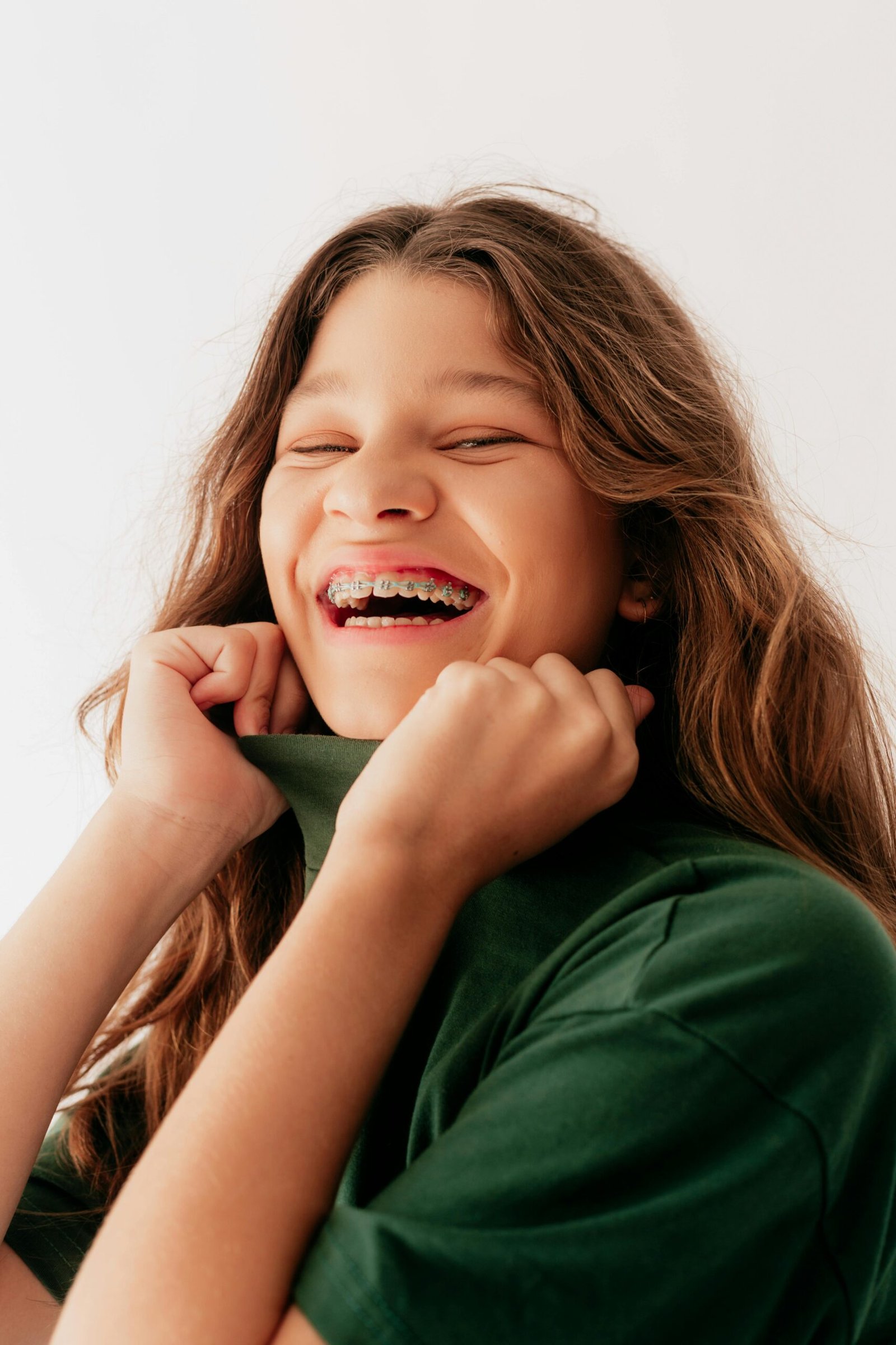 The Health Benefits of Teeth Straightening for a Better Smile