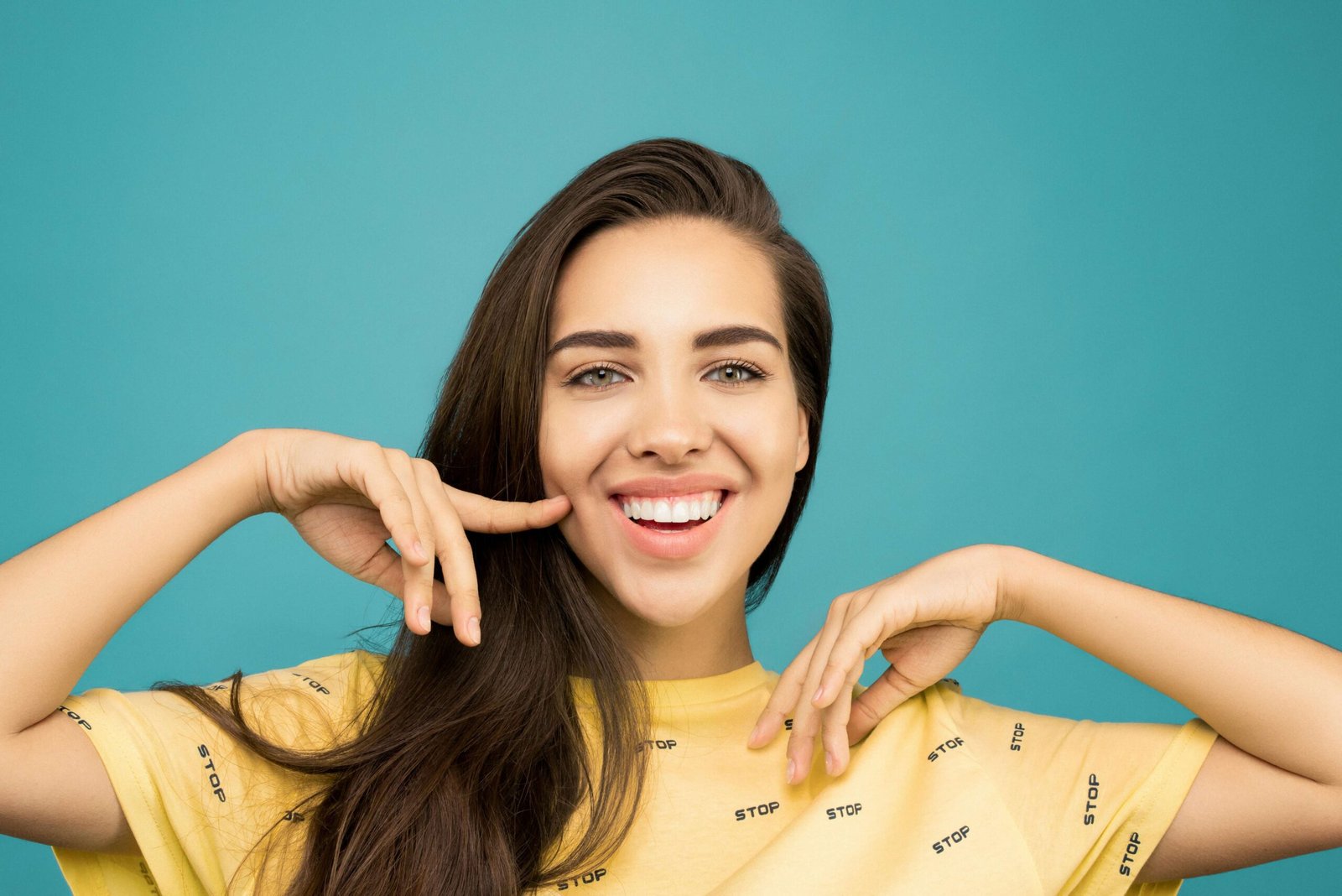 How Does Composite Bonding Help You Say Goodbye to Gaps and Chips at Eccleshill Dental